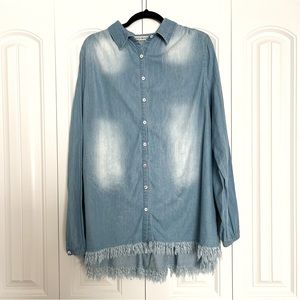 Kelly Wollf Chambray Button-Down Shirt